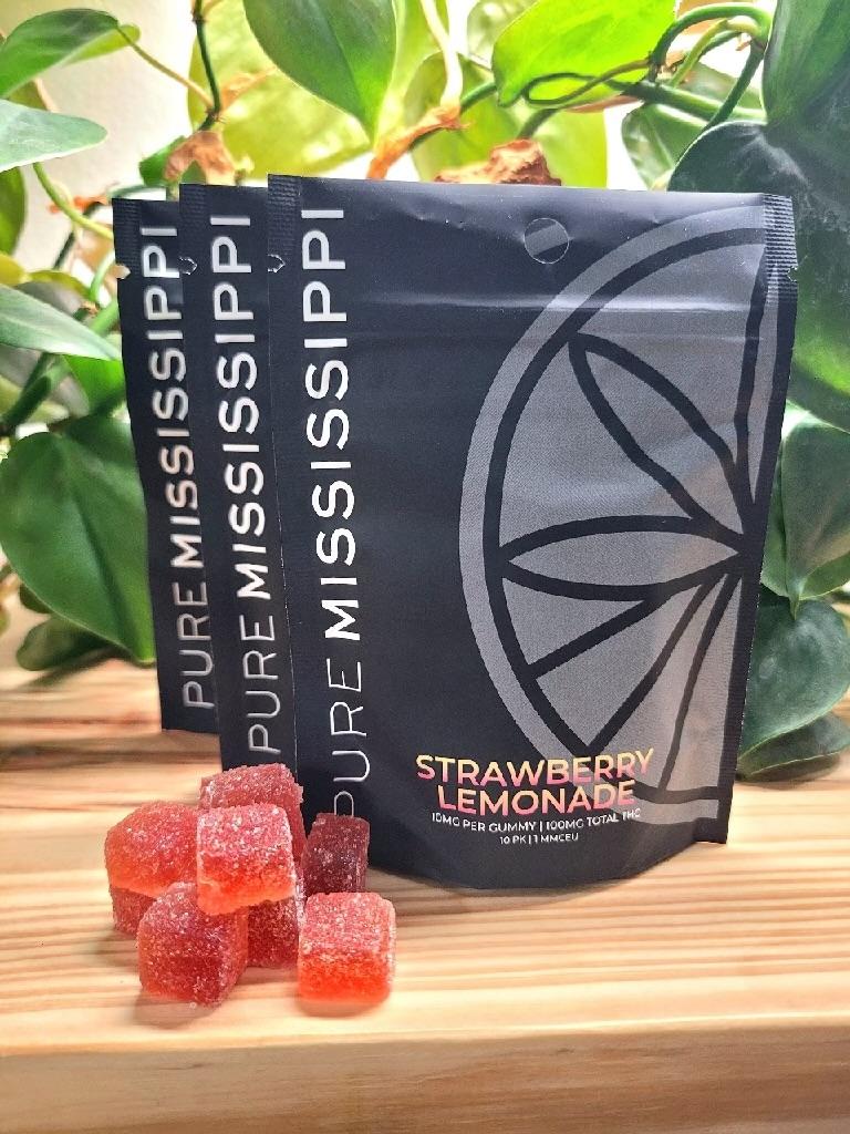 Photograph of product: Strawberry Lemonade | Gummies 100mg