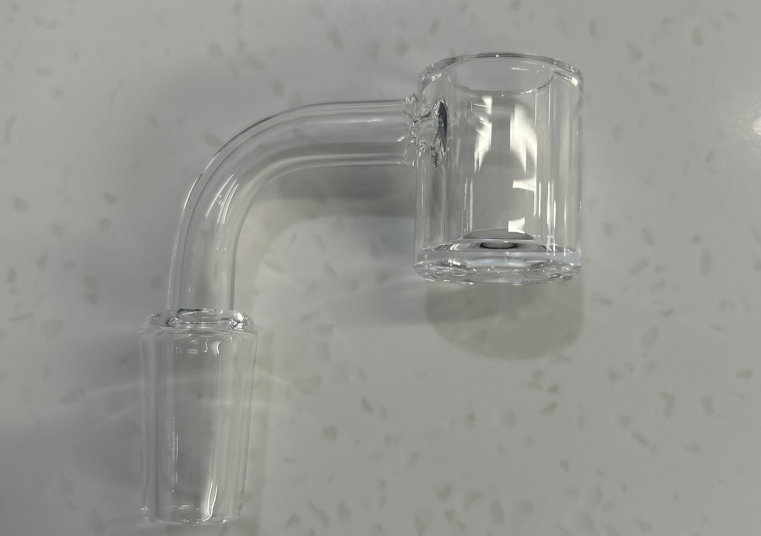 Photograph of product: Flat Trim Quartz Banger l 20mm l 14 M