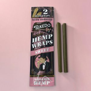 Photograph of product: Tuxedo Sweet 25's Wrap