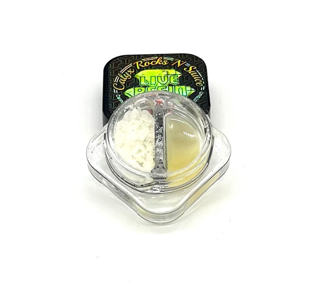 Photograph of product: Calyx Zookie Monster Live Resin Diamonds and Sauce