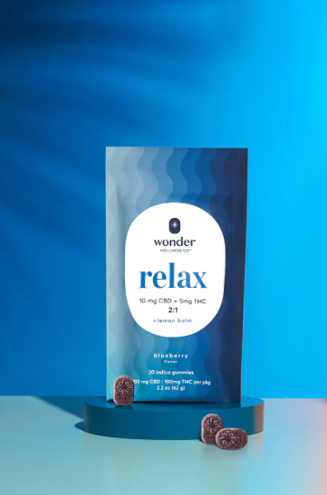 Photograph of product: Relax Blueberry | 10mg CBD: 5mg TH-oui | 20pk Gummies | Wonder