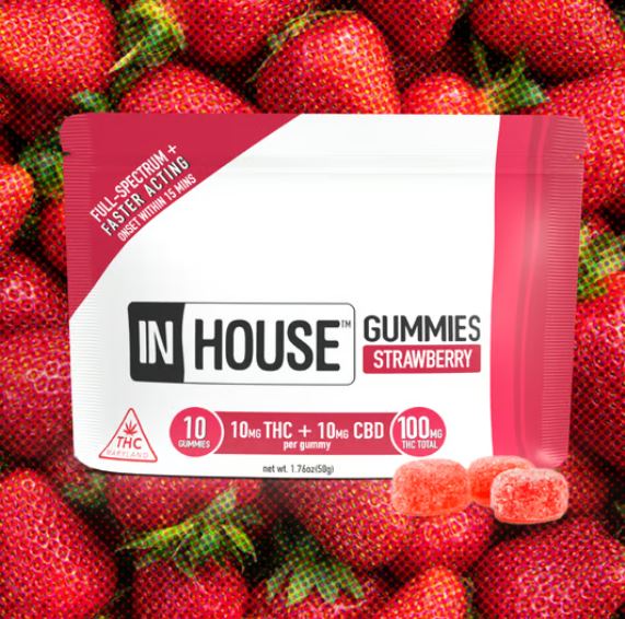 Photograph of product: 1:1 Strawberry Gummies | 20serving 10-PACK
