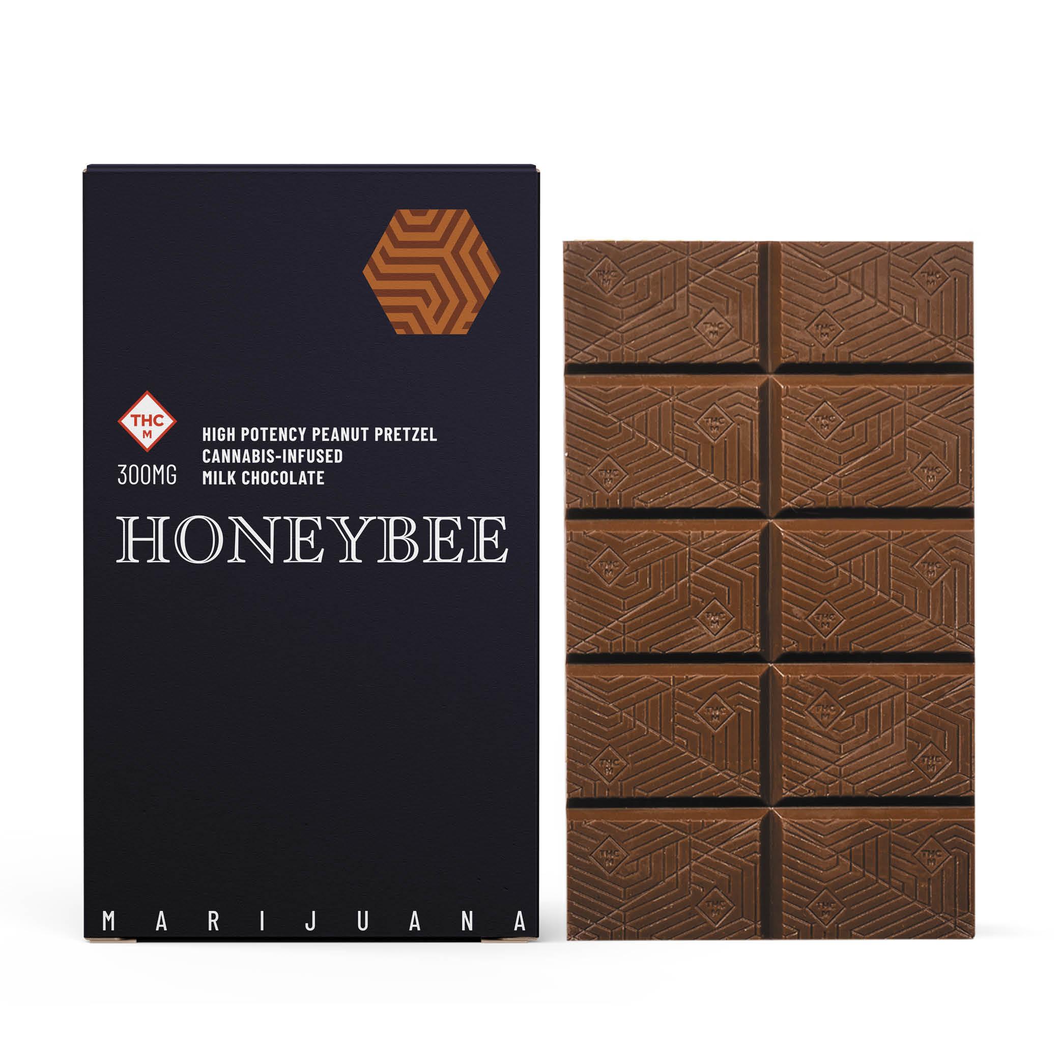 Photograph of product: 300mg Chocolate Bar | Peanut & Pretzel Milk