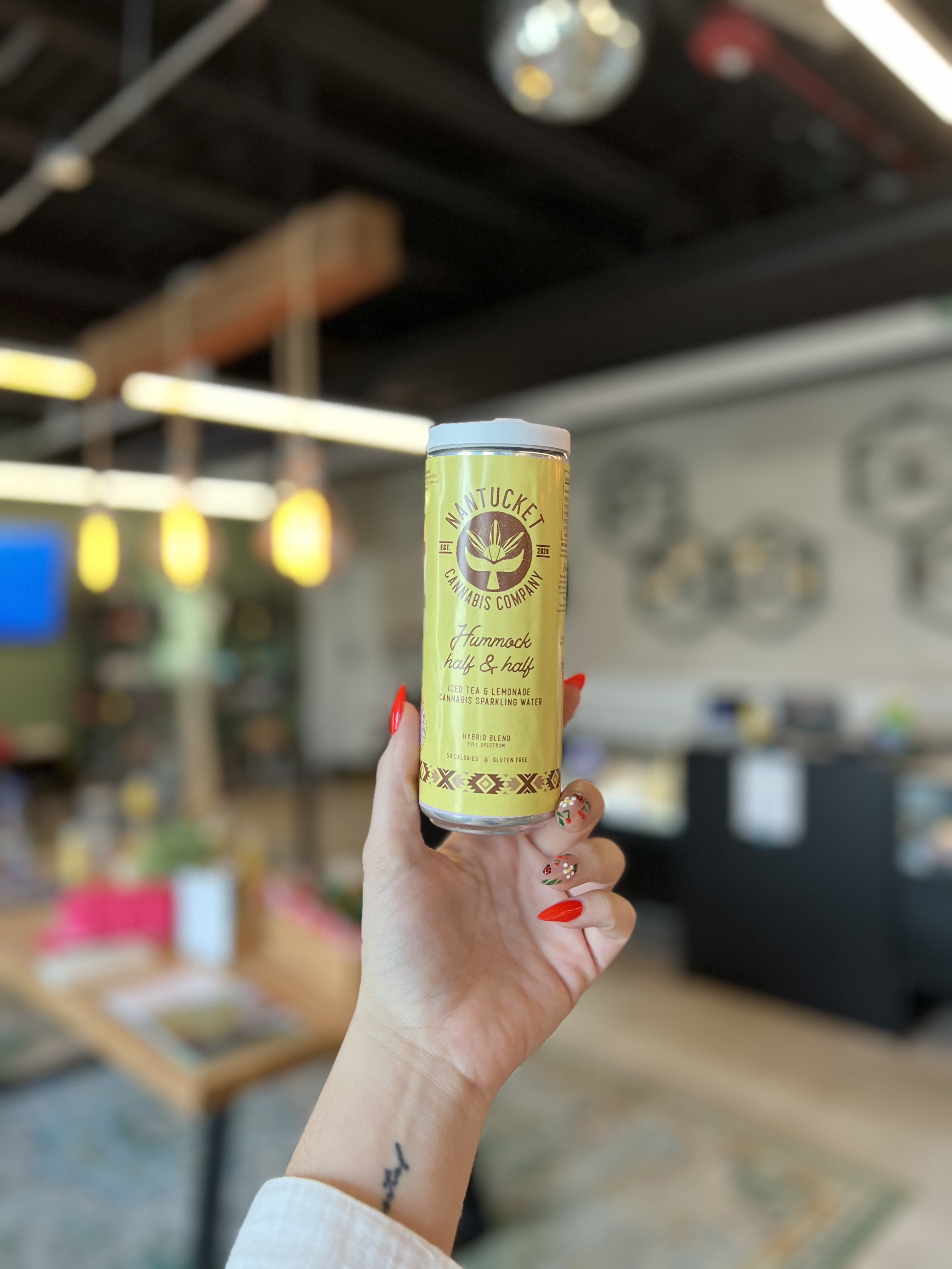 Photograph of product: Hummock Half & Half Seltzer - 5mg
