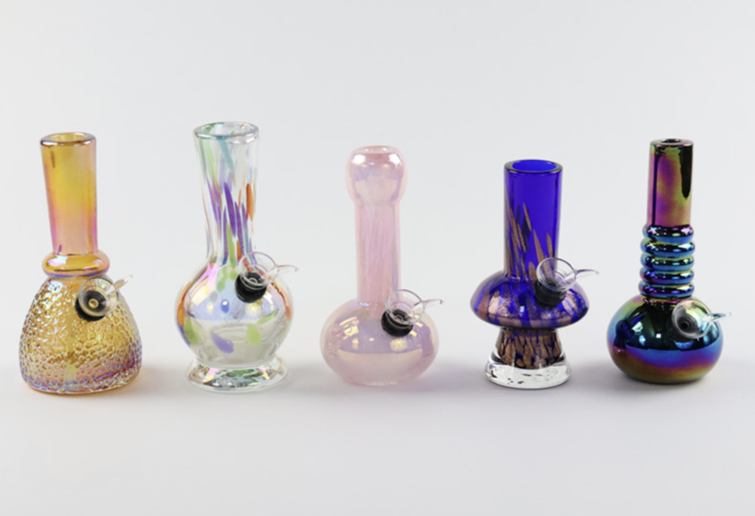 Photograph of product: Soft Glass Water Pipe with Sliding Stem Bowl 6" - Assorted Colors