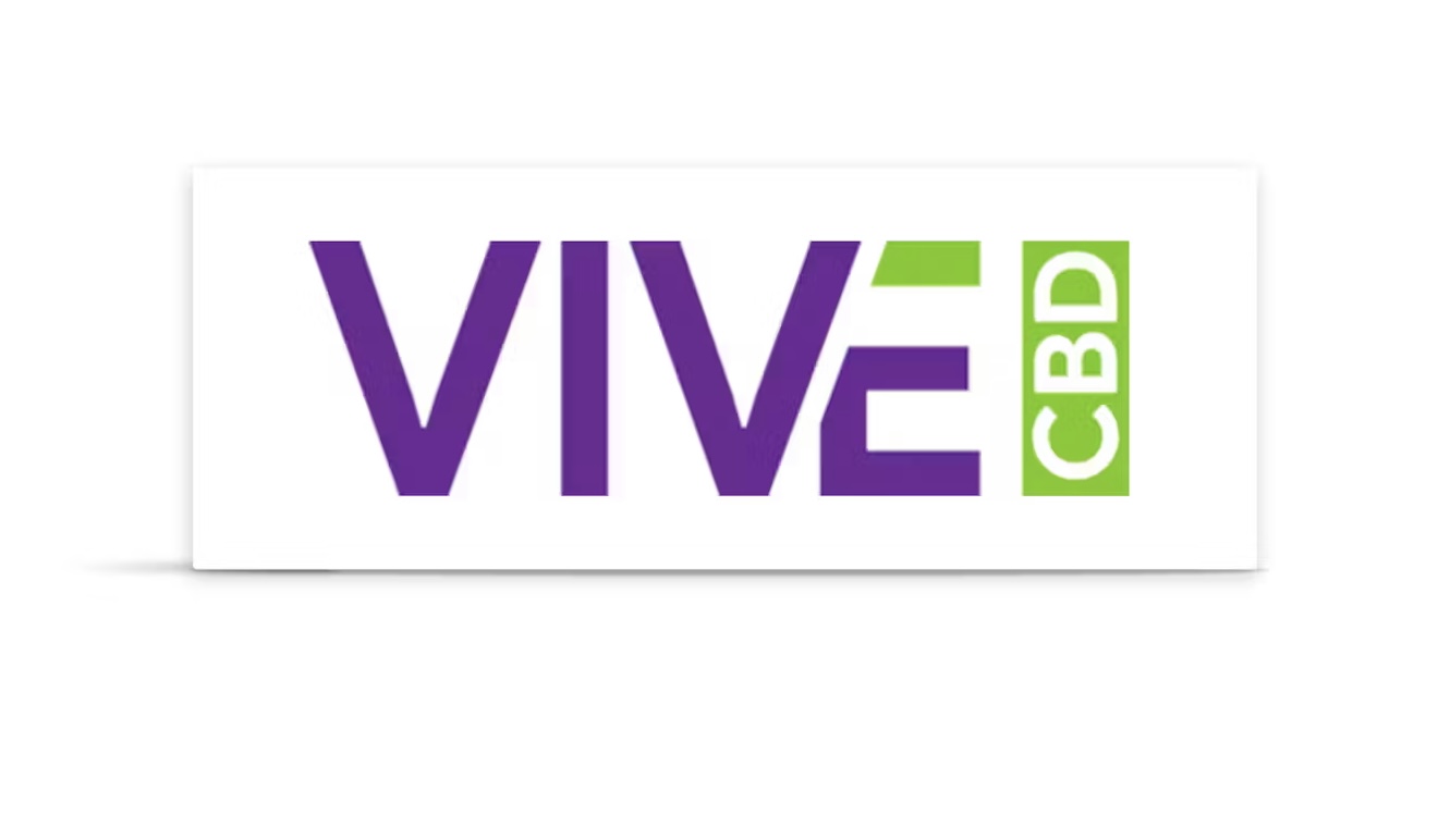 Photograph of Product: Vive: Salmon Flavor Cat Tincture 250mg CBD