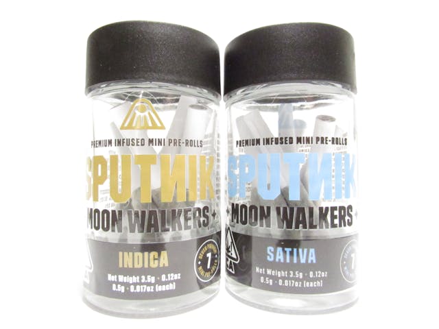 Photograph of product: Sputnik 5pk Infused Pre Rolls Moonwalkers - Oui'd
