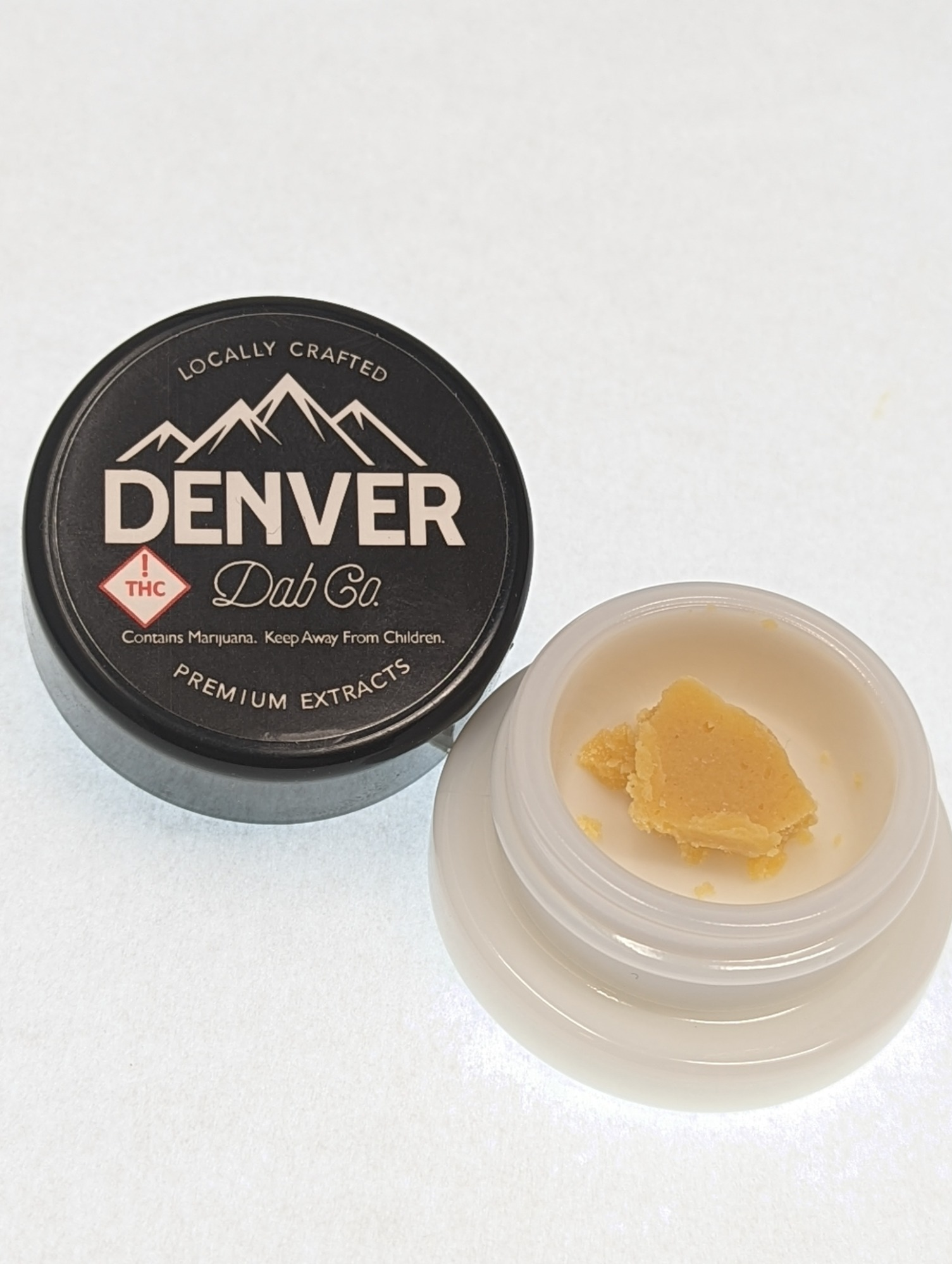 Photograph of product: Creamsicle Runtz (H) - Wax - Denver Dab Co.
