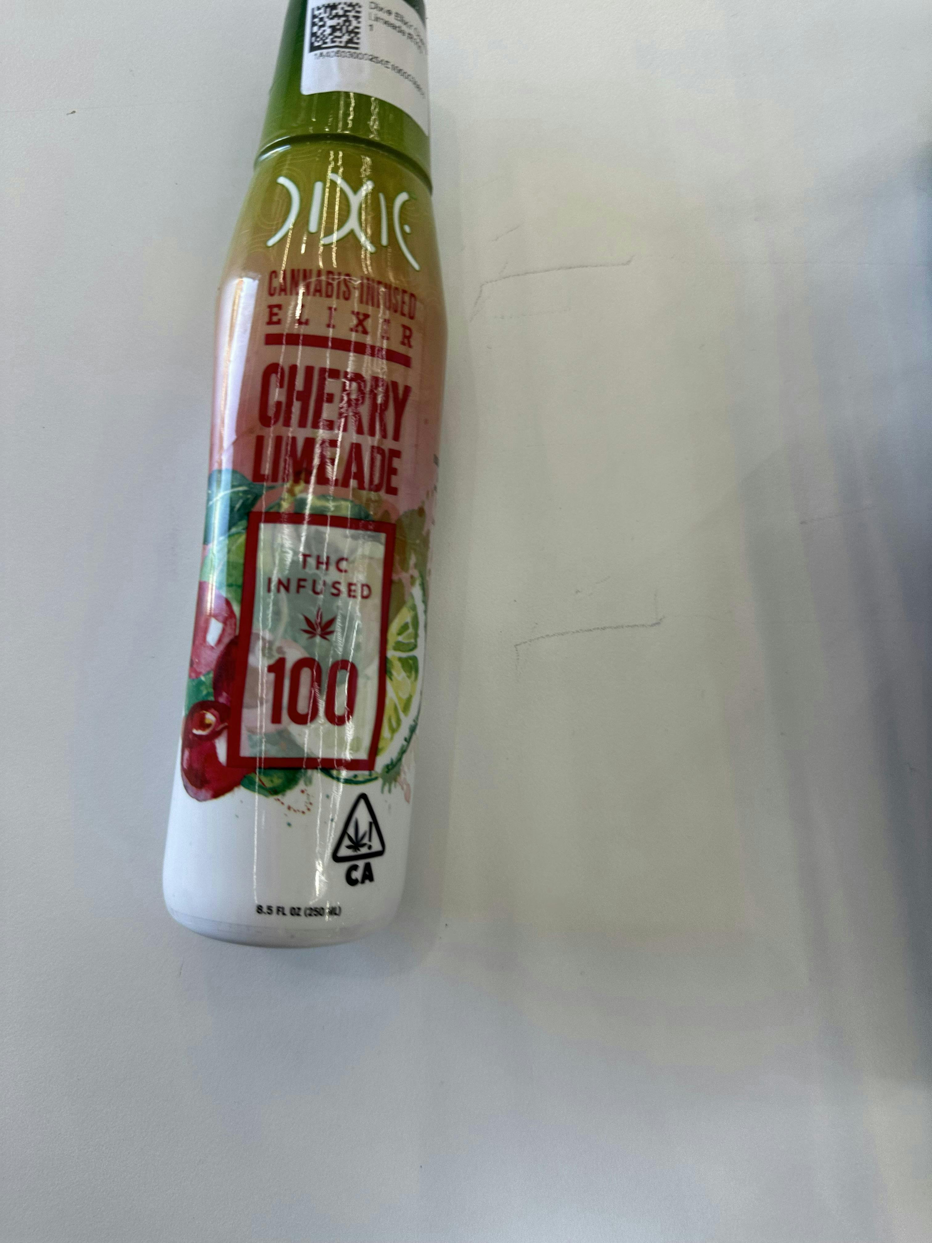 Photograph of product: Dixie - Dixie Elixir Cherry Limeade R100 (12)