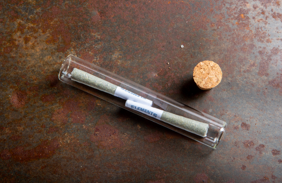 Photograph of product: Gud Gardens 2 x Sunshine Lime Pre-Rolls