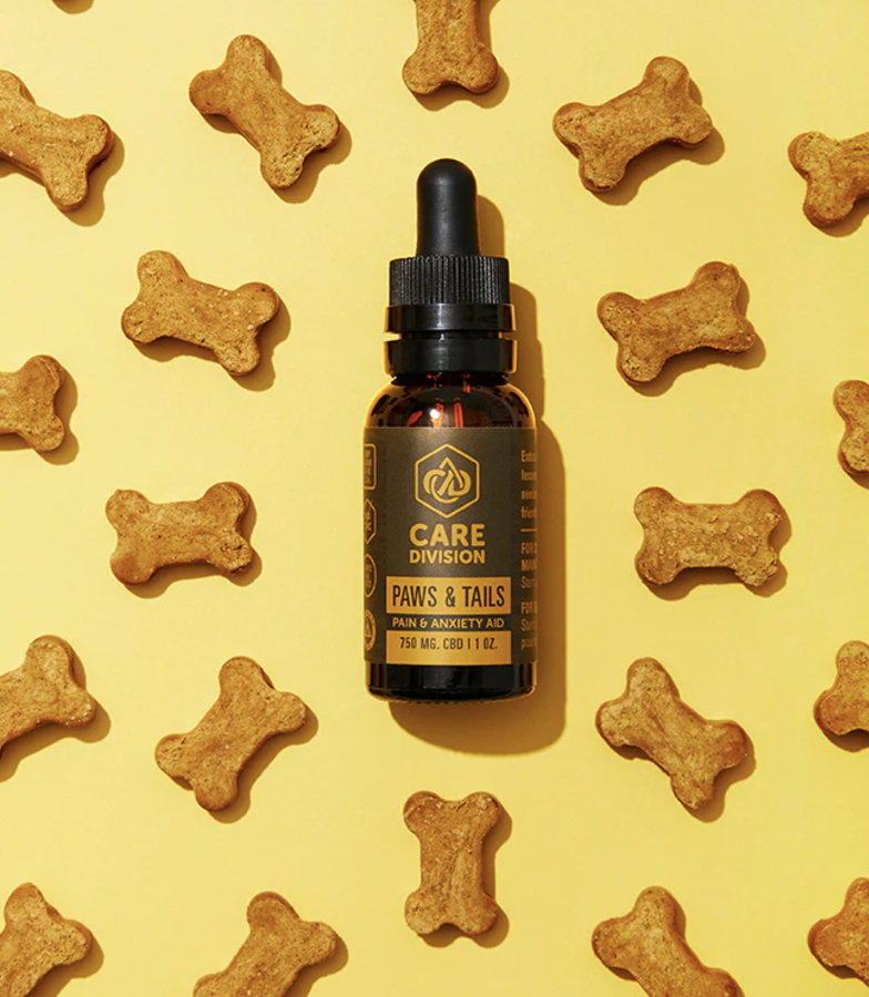 Photograph of product: Paws & Tails Pet CBD Tincture - 750mg