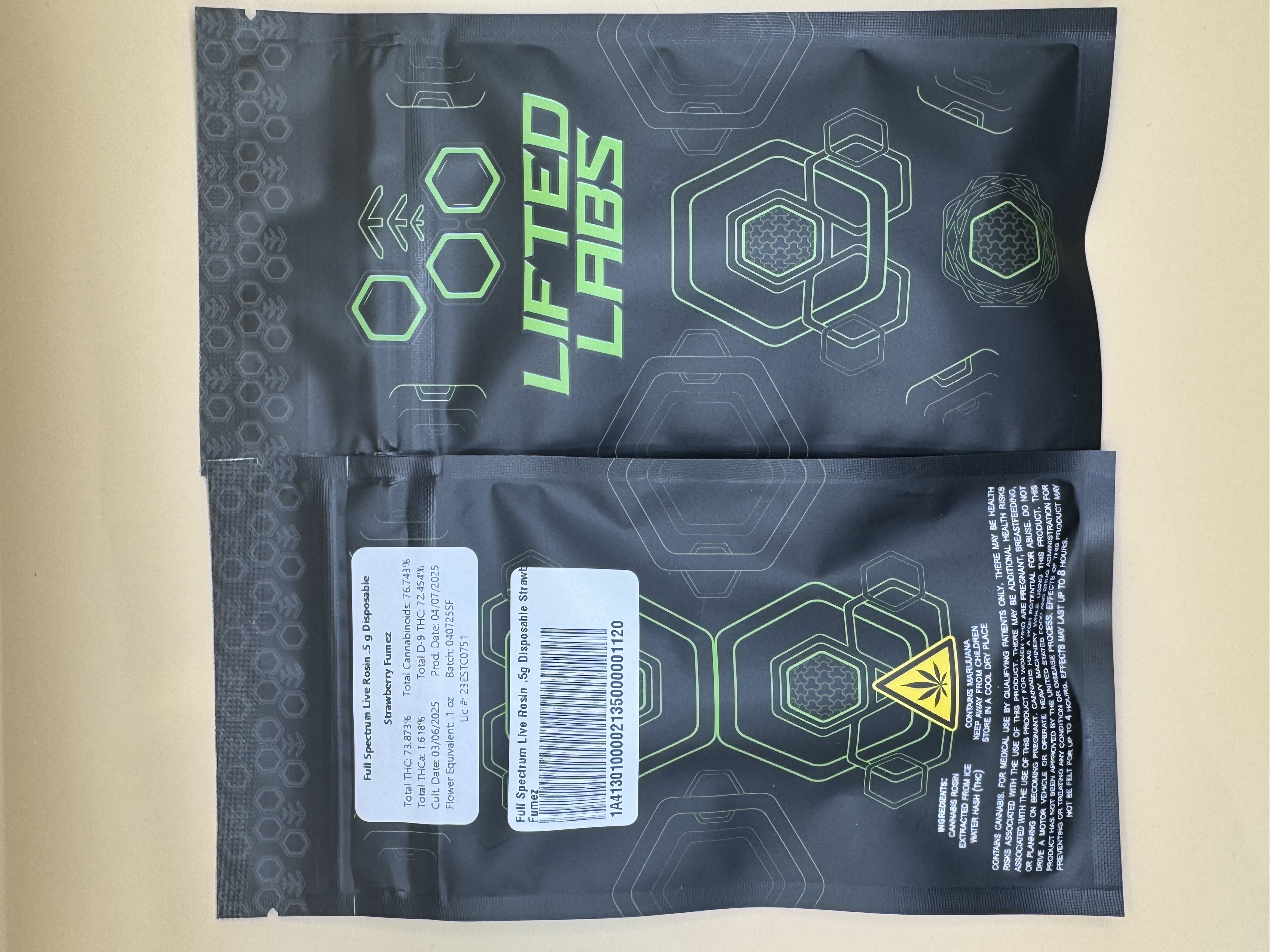 Photograph of Product: Lifted Labs Strawberry Fumez Full Spectrum Disposable Live Rosin Cart 0.5g
