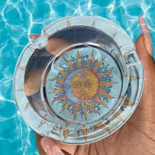 Photograph of product: Ashtray | - Portable Ashtray | Smash