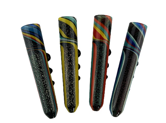 Photograph of product: 4" SirEEL Dichro Swirl Chillum (Assorted)