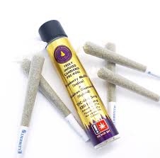 Photograph of product: ENTOURAGE | INFUSED PRE-ROLL | SUPER SILVER GREASE x GREASE LIGHTENIN.S.GREASE x G.LIGHTENING