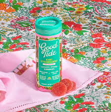 Photograph of product: Good Tide / Live Rosin Gummies / 100mg / Kiwi Strawberry