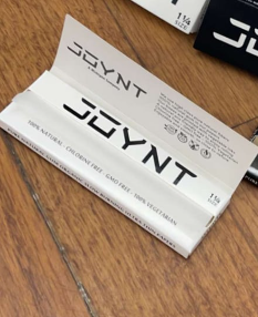 Photograph of product: White Rice Rolling Papers