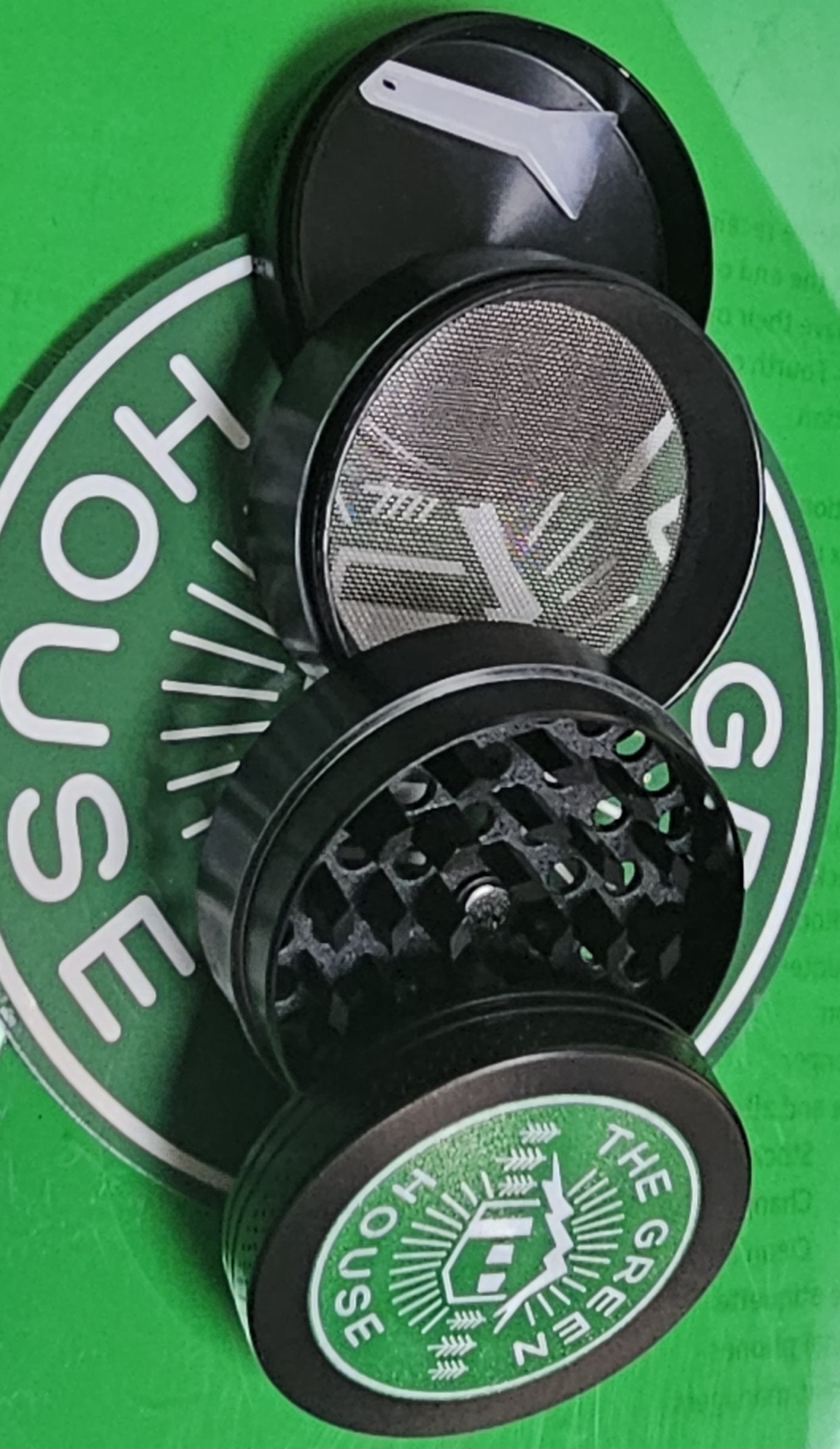 Photograph of product: Green House - Aluminum Grinder