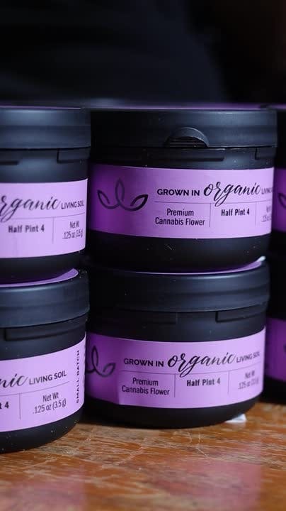 Photograph of product: East Coast Irene - 3.5g - Tower Three