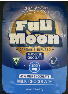 Photograph of product: Midnight Full Moon - Milk Chocolate 200mg