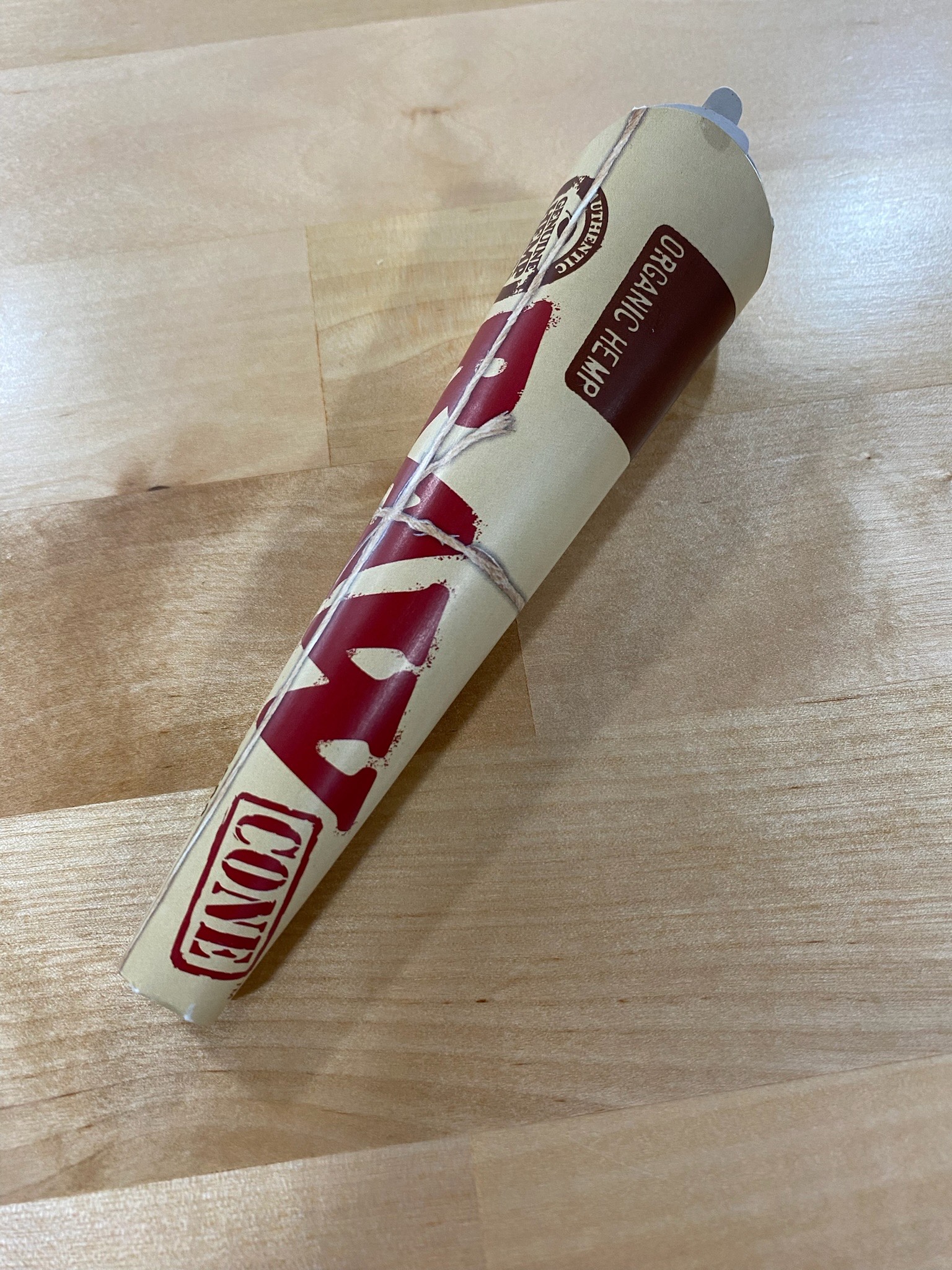 Photograph of product: Raw Cones 1 1/4 Size- 6 Pack