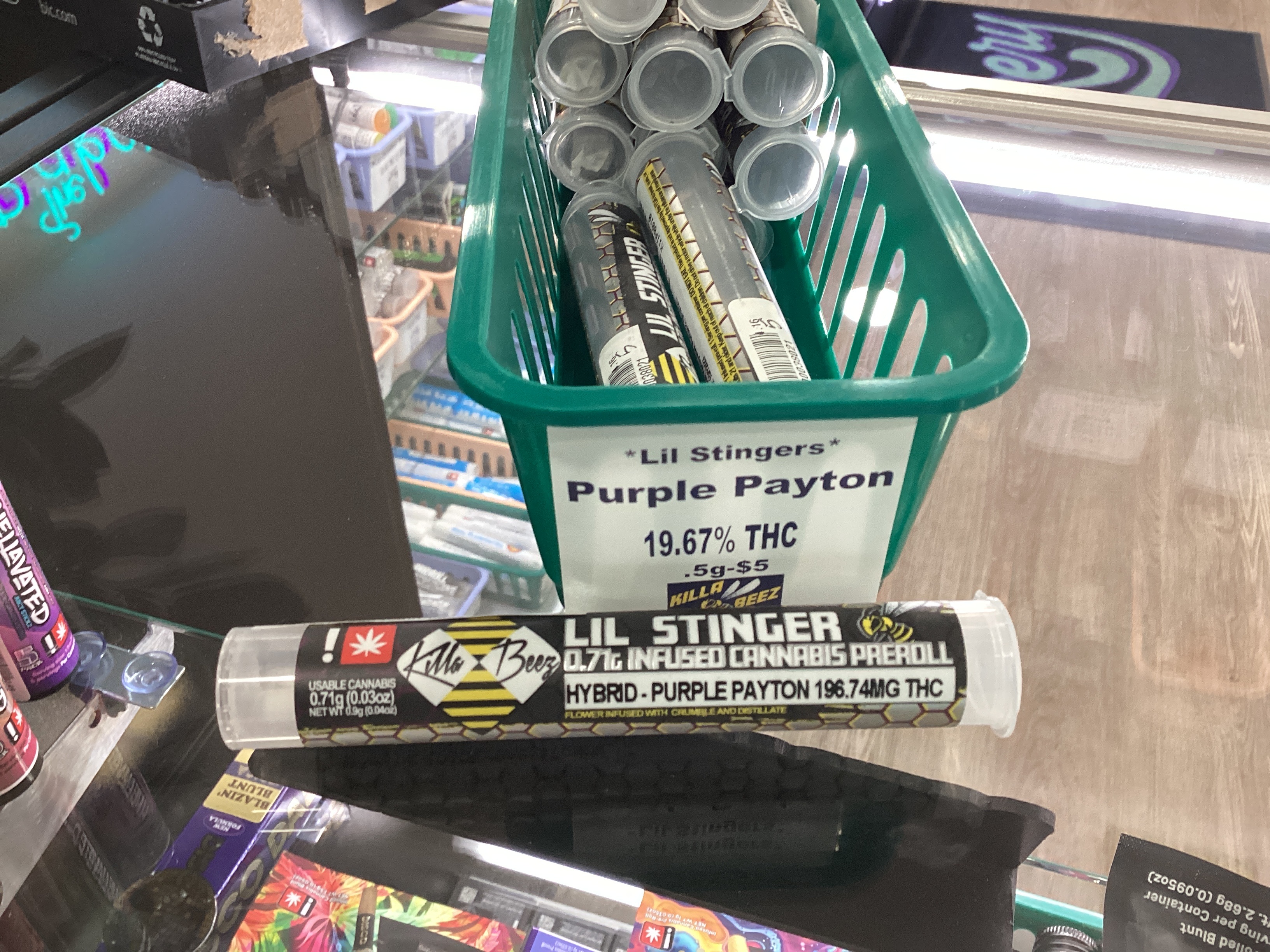 Photograph of product: Killa Beez Purple Payton 0.71g Infused Pre-Roll