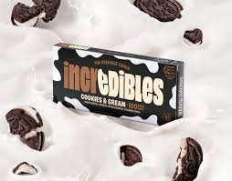 Photograph of product: Incredibles CBD Salted Cookies & Cream