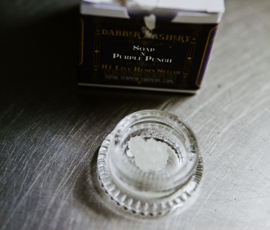 Photograph of product: The Dabber au chocolatery | Purple Punch x Soap Live Resin Sugar | 1G