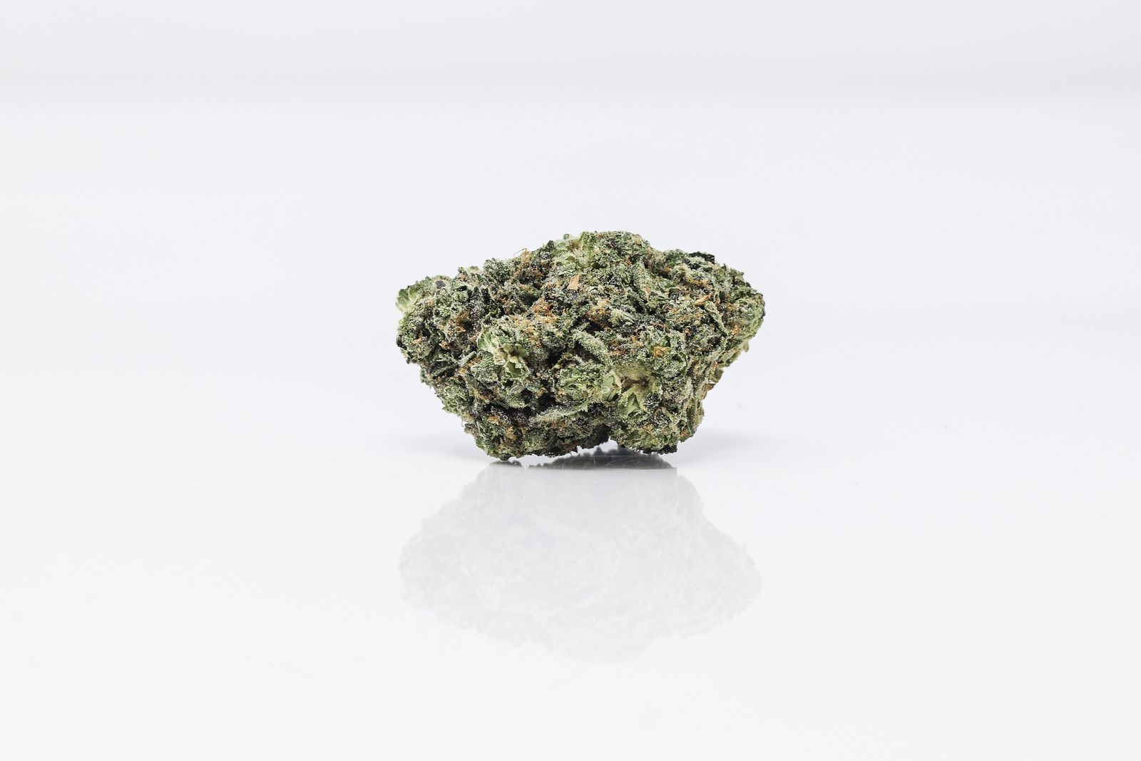 Photograph of product: BOLD | La Bomba | Flower | 14g