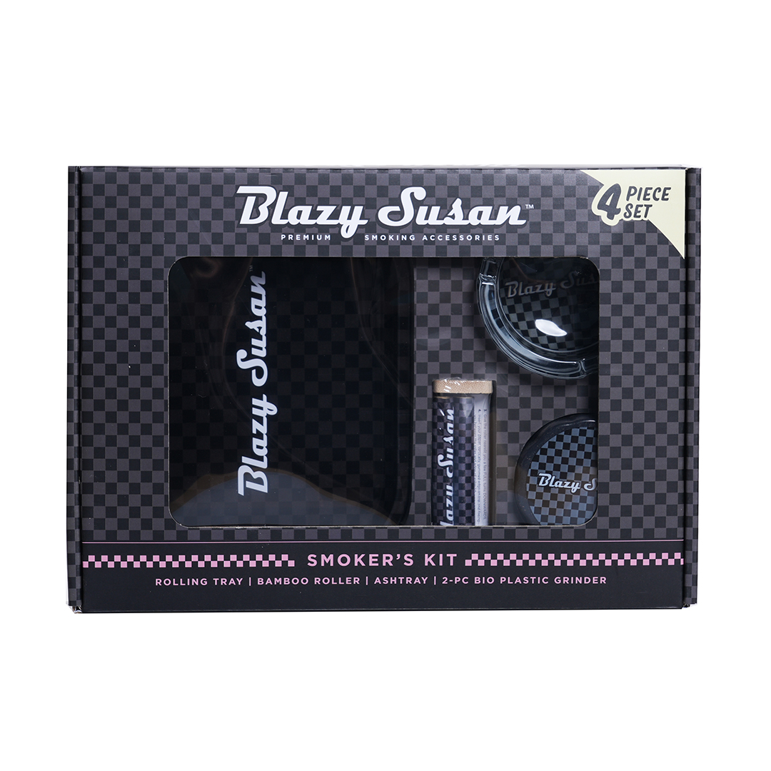 Photograph of product: Blazy Smoker's Kit- Carbon Fiber