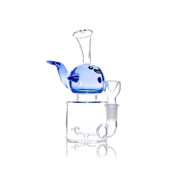 Photograph of product: 6.5 Inch Blue Whale Water Pipe