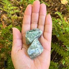 Photograph of product: Green Quartz Crystal Rock