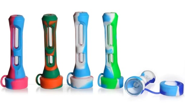 Photograph of product: Silicone Chillum With Travel Cap