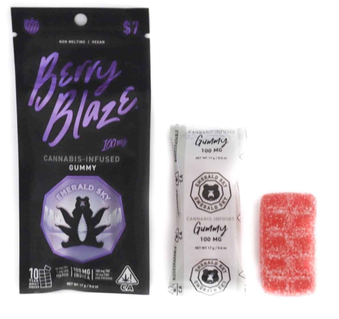 Photograph of product: Berry Blaze 100mg Edible 1pk