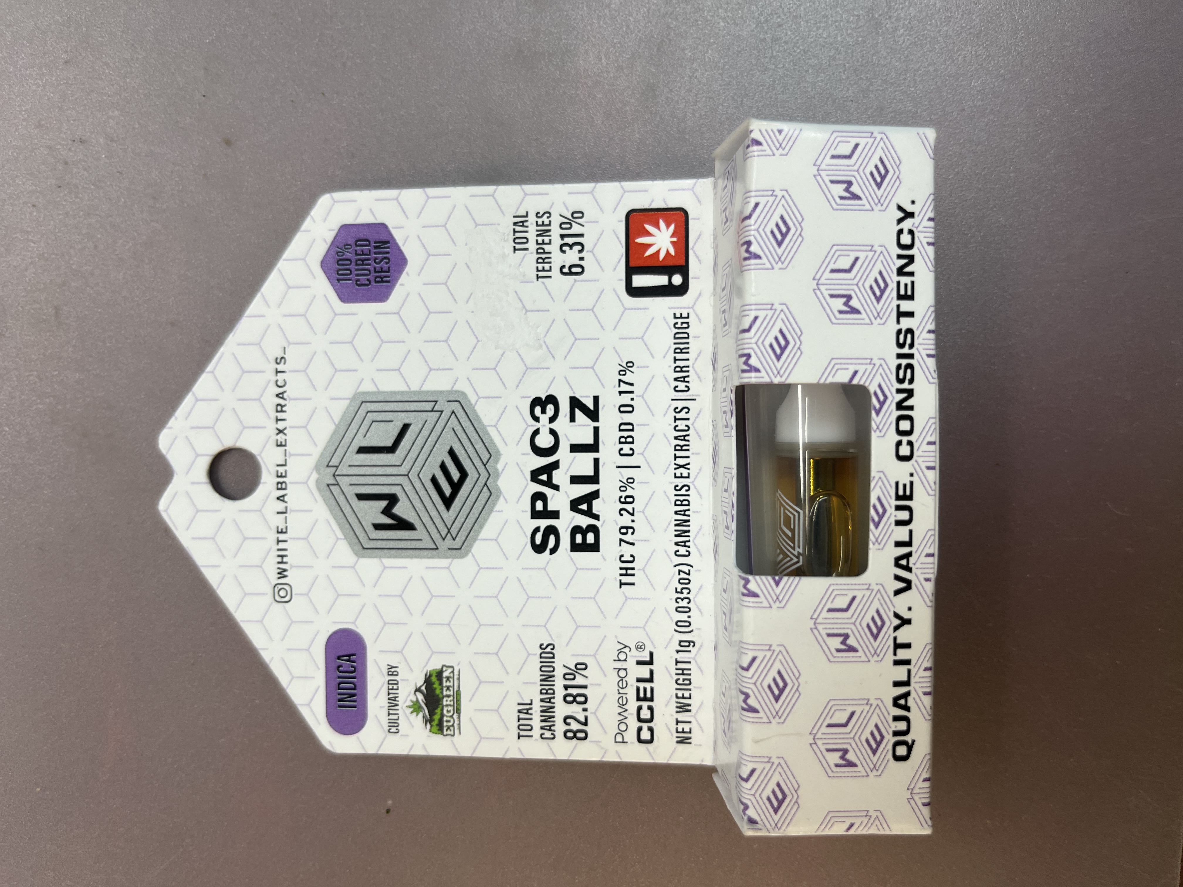 Photograph of product: Space Ballz Cured Resin Cart - White Label Extracts