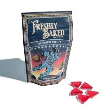 Photograph of product: FRESHLY BAKED | STRAWBERRY LEMONADE | 5mg 20pk