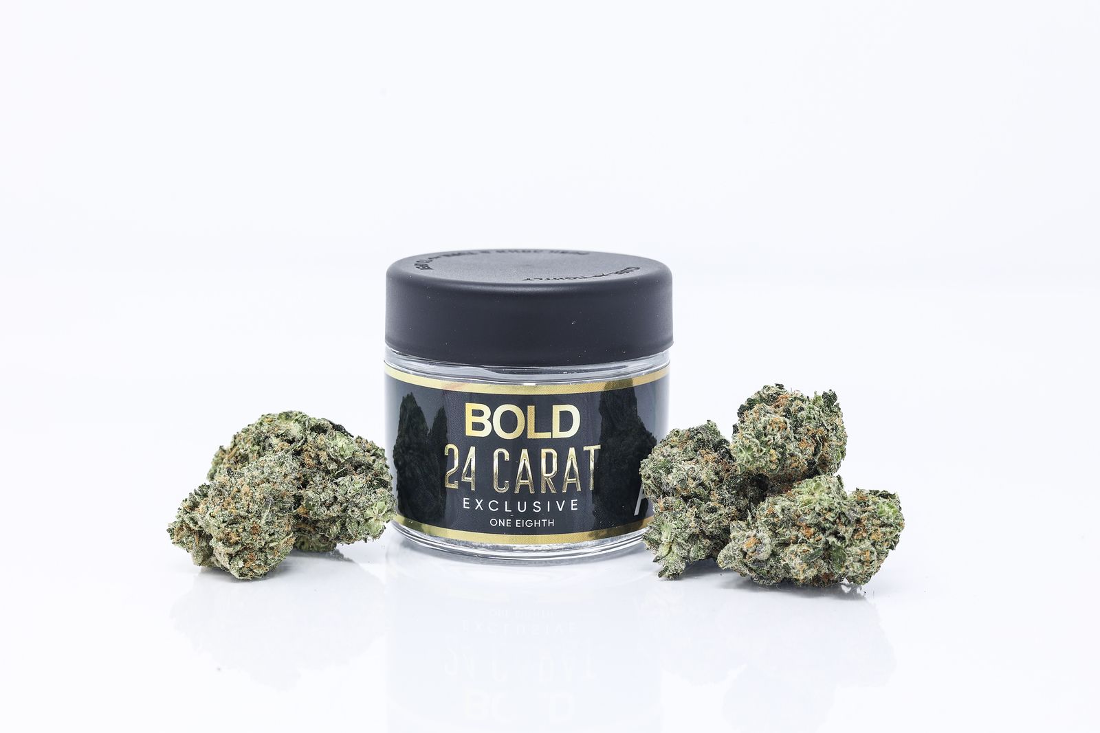 Photograph of product: BOLD | La Bomba | Flower | Top Shelf | 3.5g