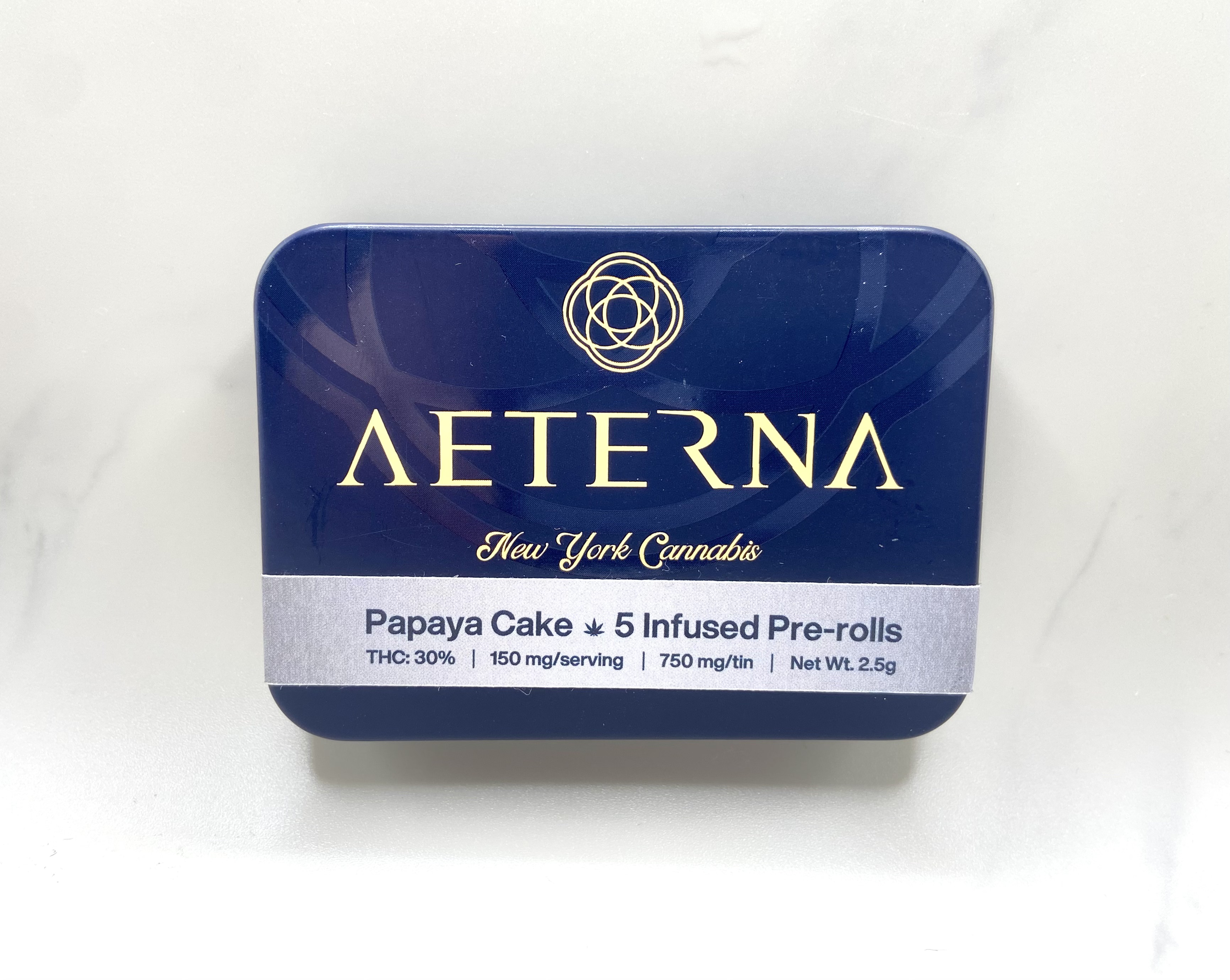 Photograph of product: Aeterna - Papaya Cake Infused Dogwalkers - 5pk