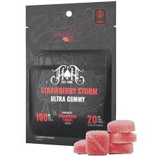 Photograph of product: Heavy Hitters Ultra Gummies Strawberry Storm