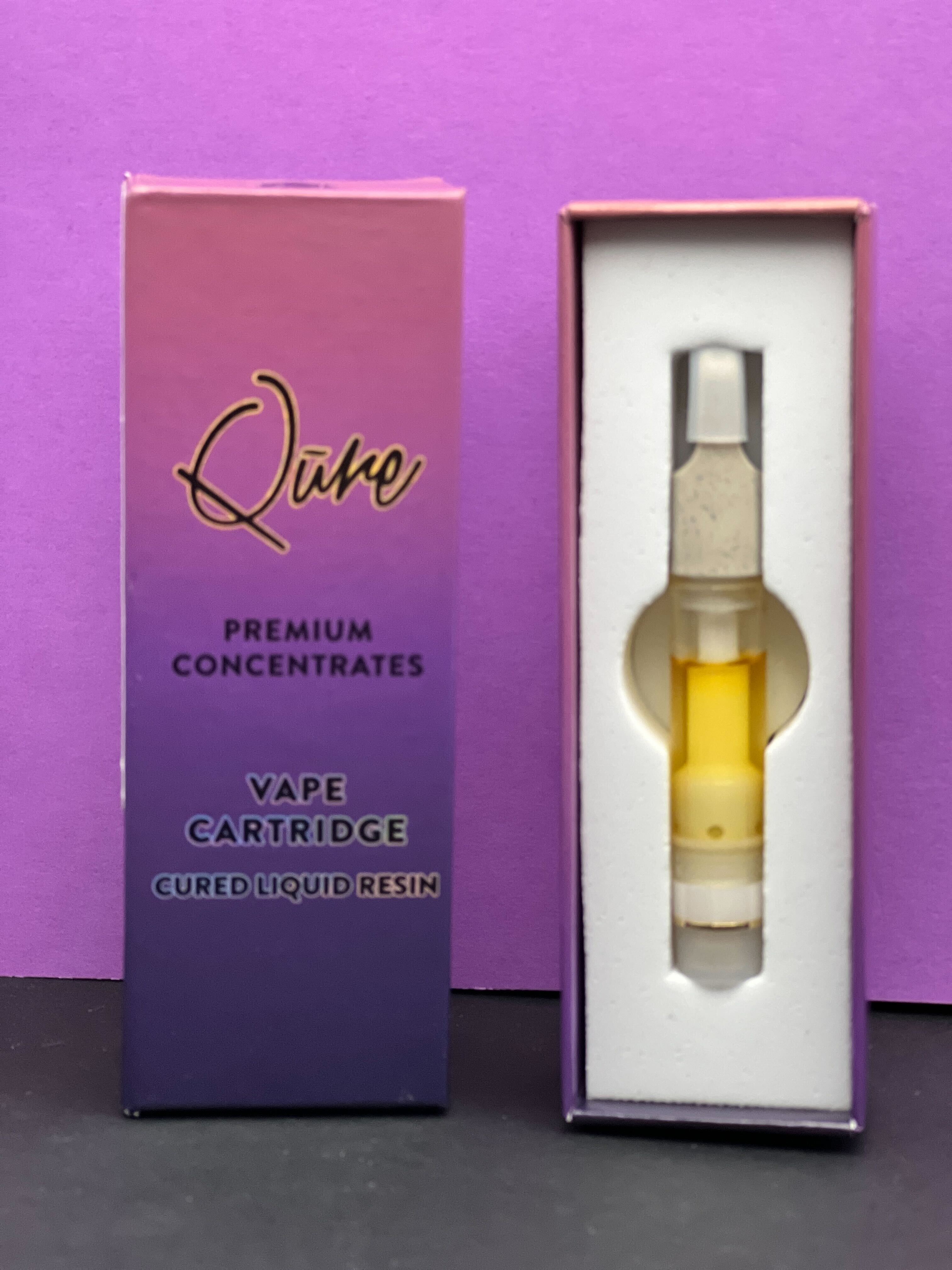 Photograph of product: .9g Live Vape Cart - XJ-13 CLR - Qure