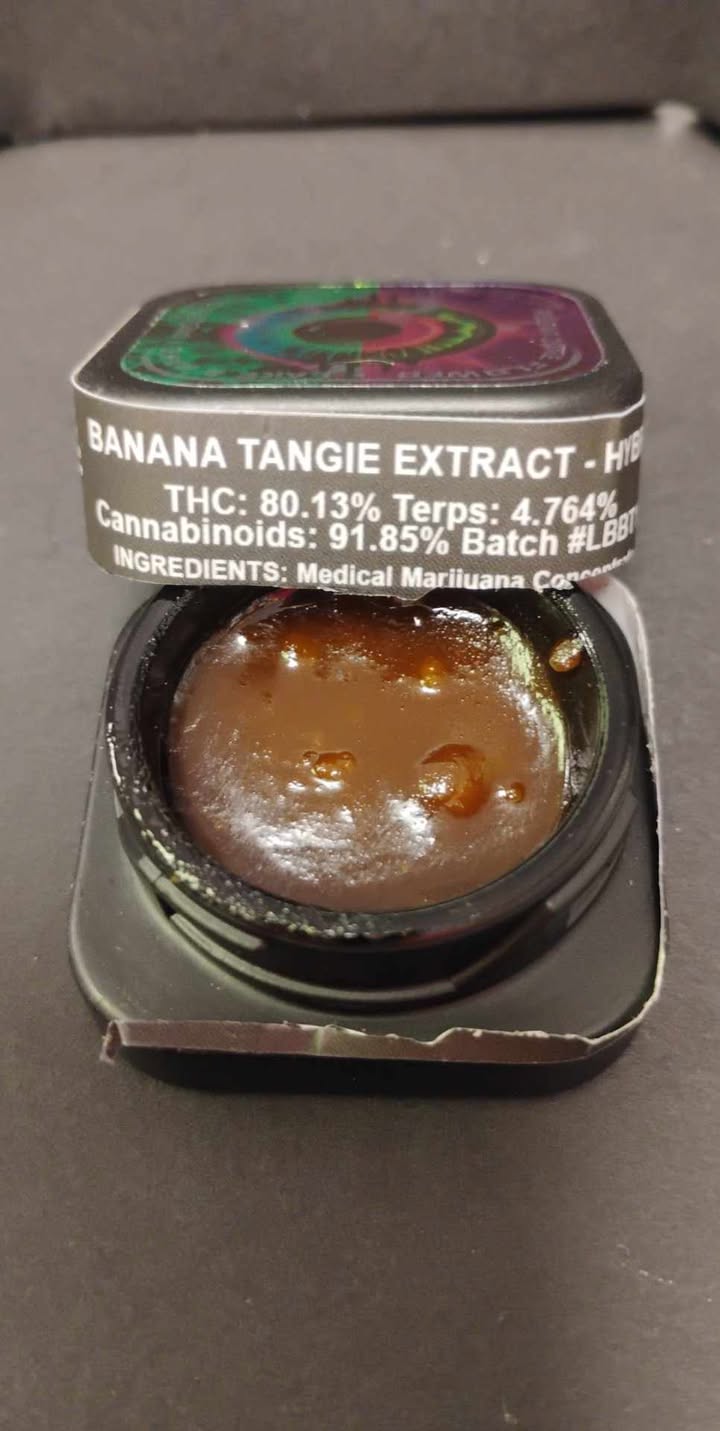 Photograph of product: Banana Tangie $ 30 Extract | Lake & Bake