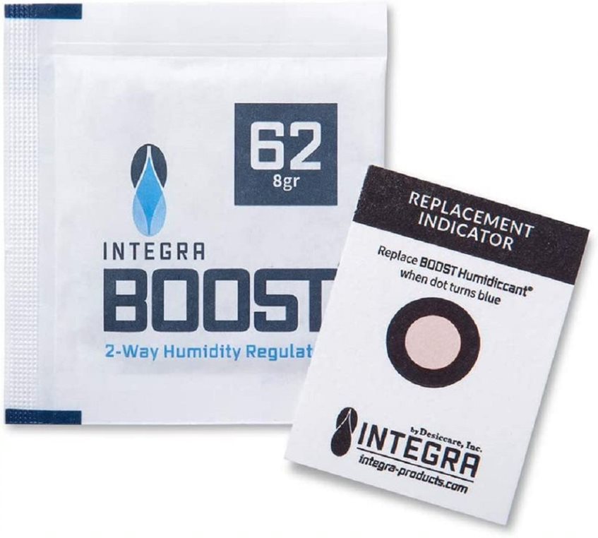 Photograph of product: Integra Boost 8g 62% Humidity Pack and Oui'dtor