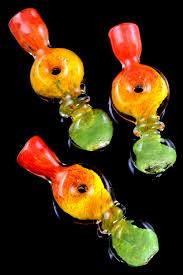 Photograph of product: RASTA FRIT DONUT HOLE CHILLUM - 1103