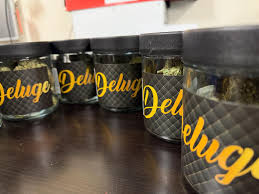 Photograph of product: Deluge Pink Kush Flower Oui'd Hybrid 28g