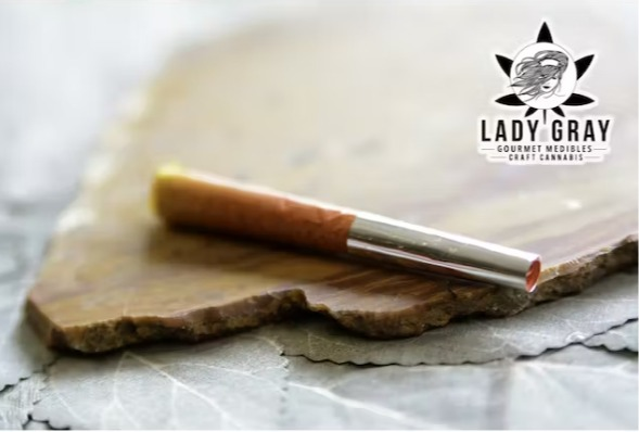 Photograph of product: Moonshine Ghosttrain Haze (0.5g) Kief Kissed Deli Single by Lady Gray