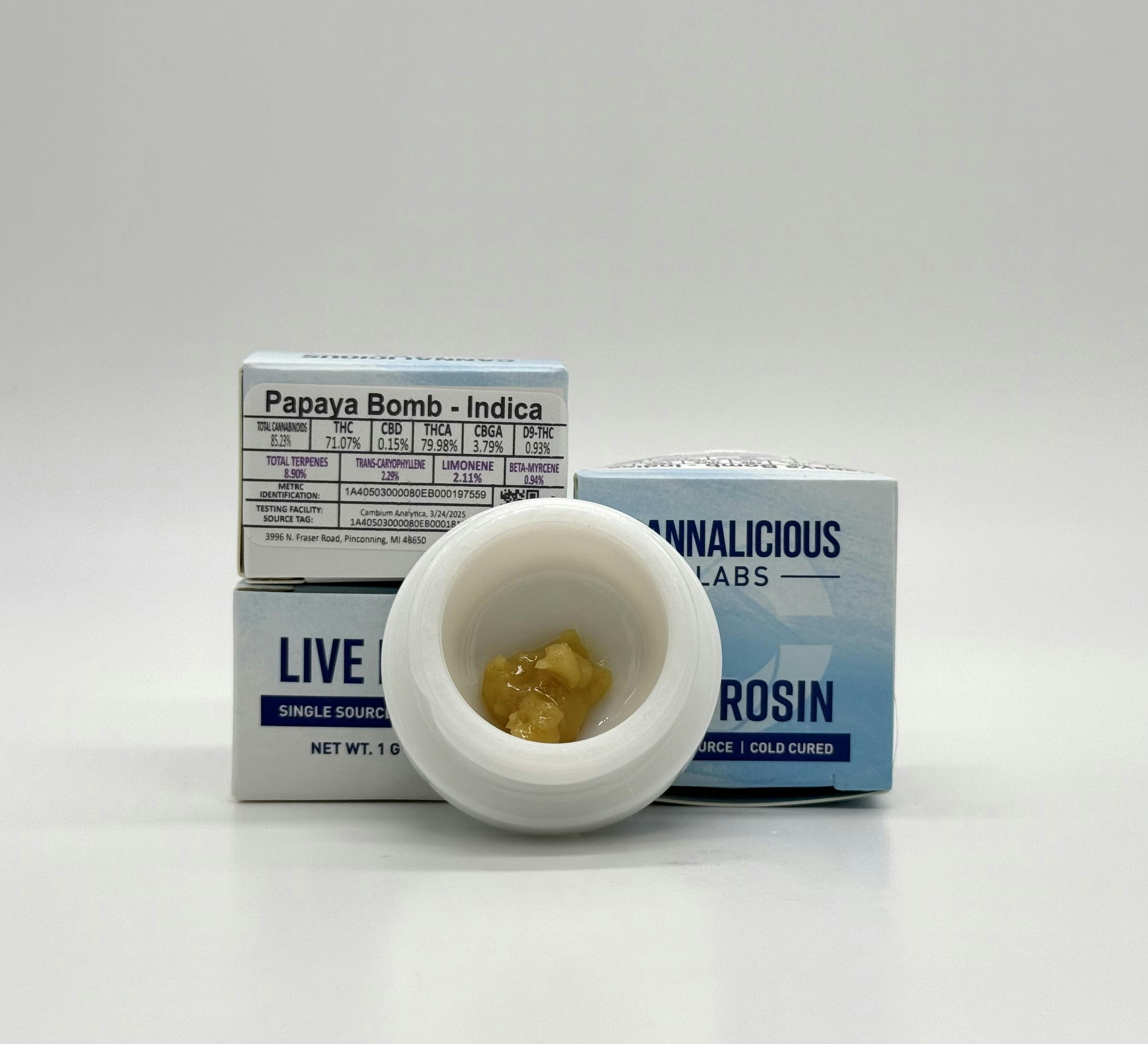 Photograph of product: Cannalicious 1g Papaya Bomb (Oui'd) Live Rosin