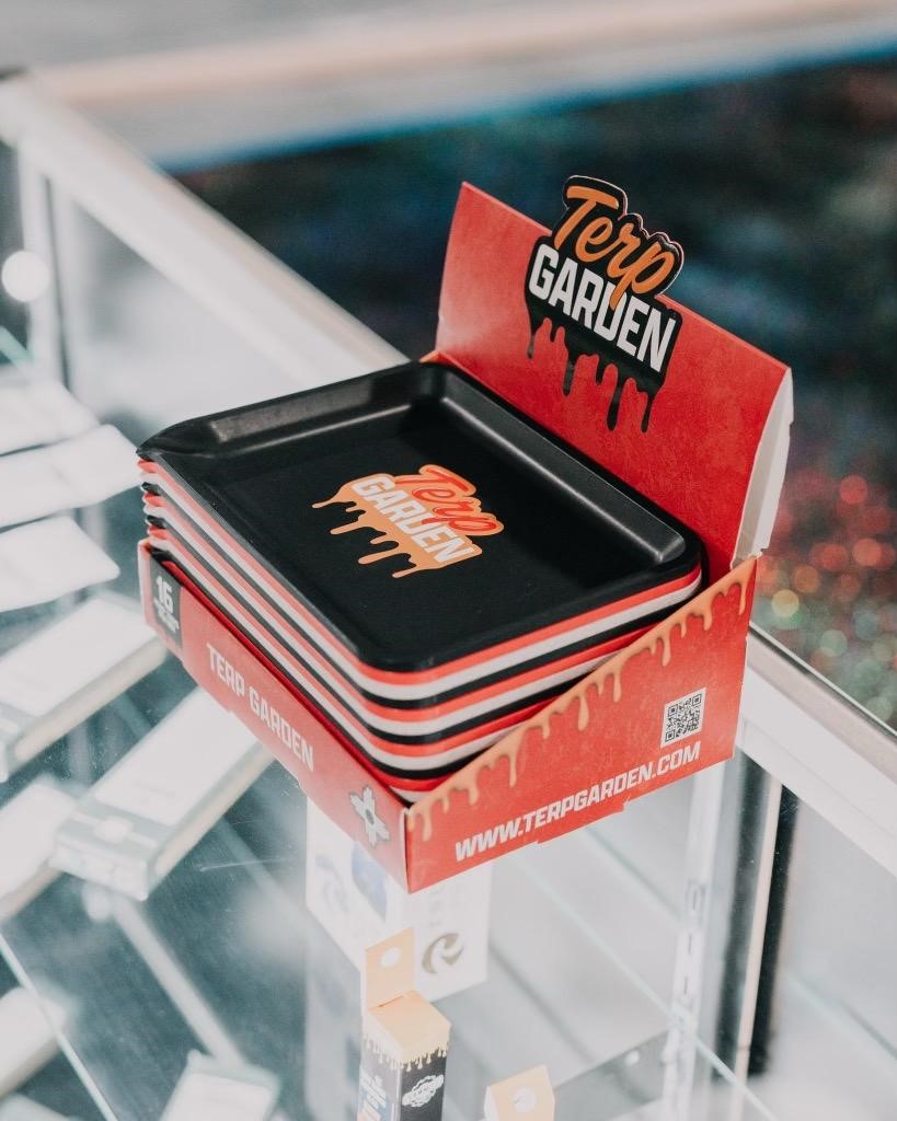 Photograph of product: Terp Gang Hemp Rolling Tray