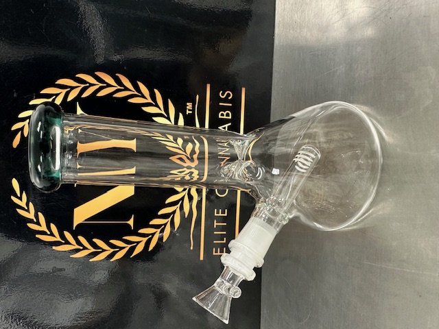 Photograph of product: 8 inch Beaker Waterpipe Bong | Lake Green (ST283)