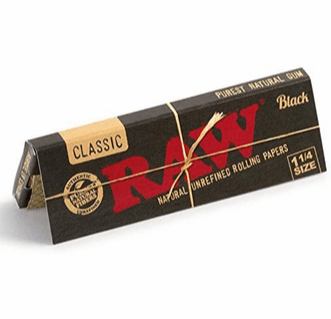 Photograph of product: LB | Raw Black Unbleached 1.25" Papers