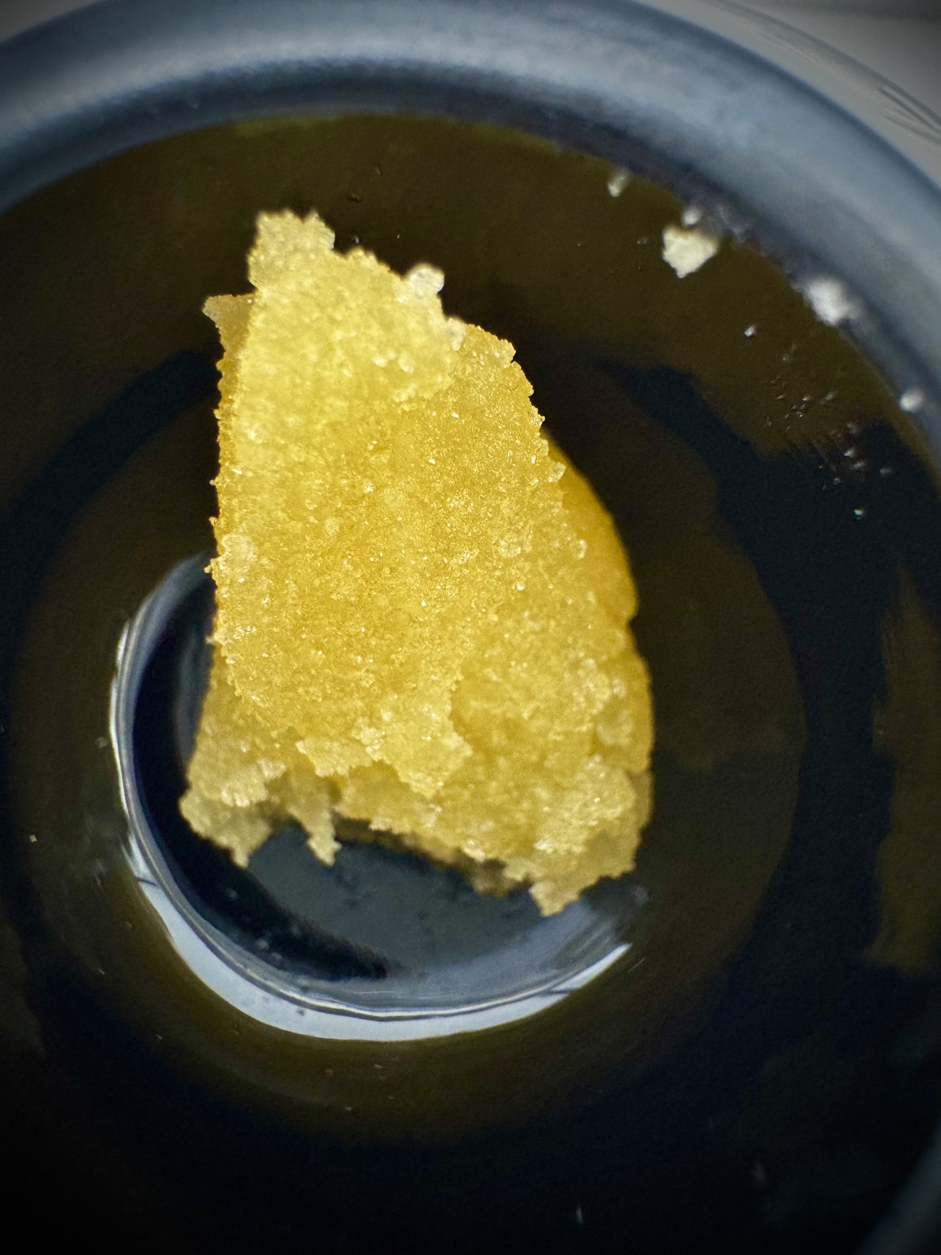 Photograph of product: Strawberries and Cream | Oui'd | Cured Resin - Badder